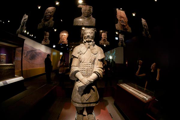China's terracotta warriors on display in Chicago