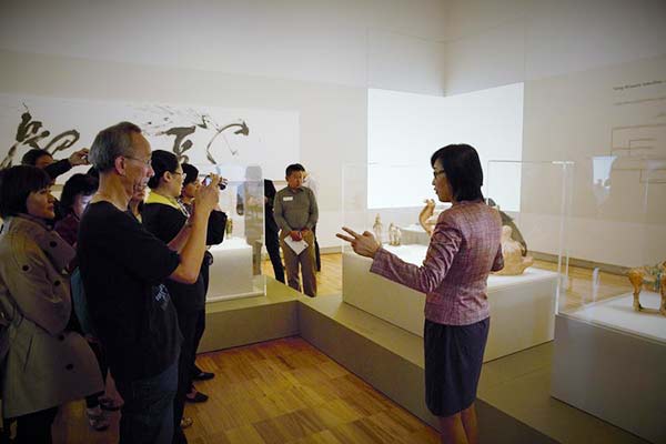 Australians get insight into China's golden age through Tang Dynasty treasures