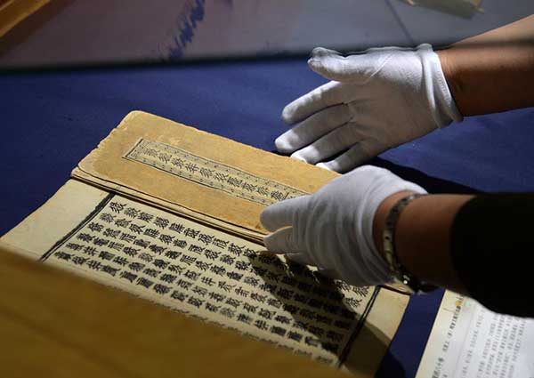 Ancient Tibetan sutra-printing house to expand facility