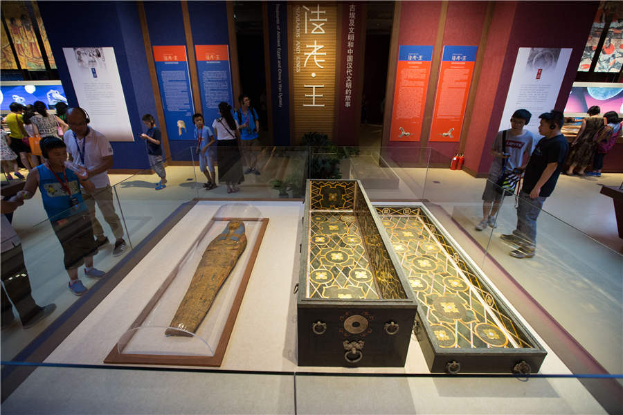 Ancient Egypt and Han civilizations collide at Nanjing exhibit