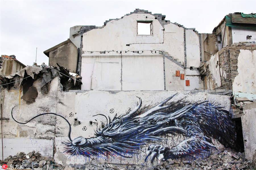 3D paintings revive dilapidated walls