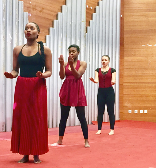 African-American college dancers engage Chinese students