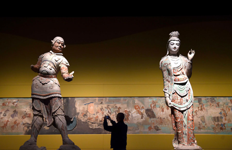 Dunhuang grotto art on display in Chengdu