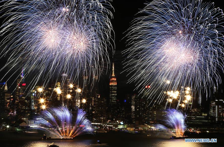 Fireworks light up sky in NYC to celebrate Chinese Lunar New Year