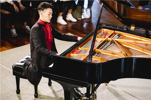 Taiwan pianist's debut studio album all about love