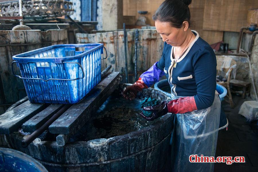 Tie-dyeing techniques of Bai ethnic group