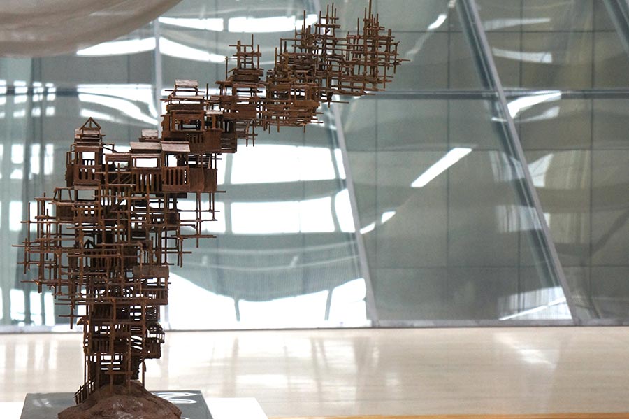 Artist presents otherwordly structures at exhibition
