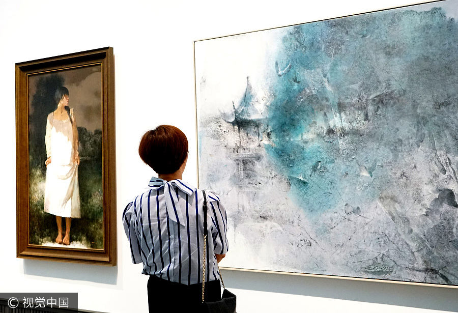 Picturesque 'Jiangnan' depicted in oil paintings in Suzhou exhibition