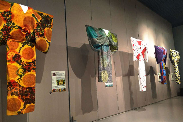 Silk museum highlights culture of Central and Eastern Europe