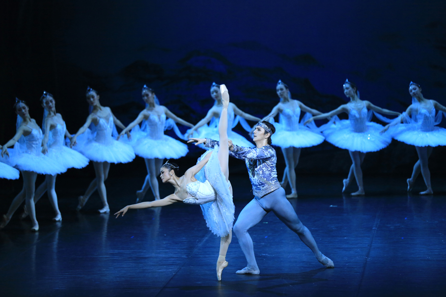 World-class ballet troupes to grace Beijing in November