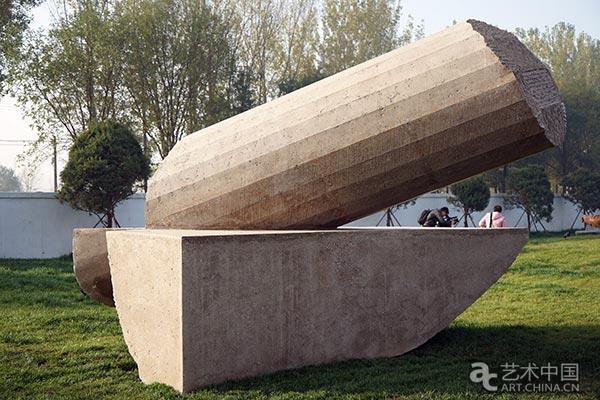 From trash to art: 'Low-carbon' sculptures go on display in Beijing