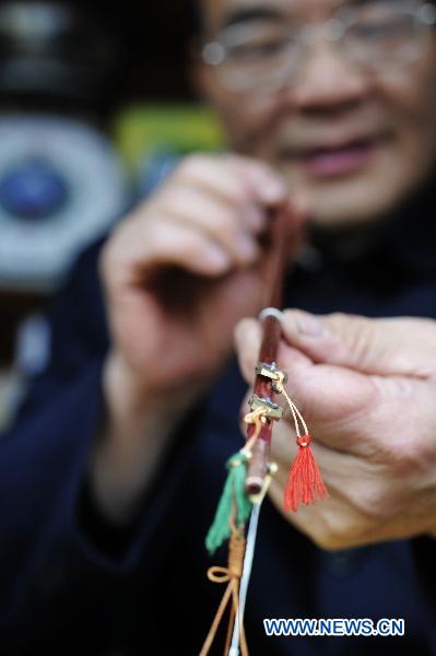 Steelyard craftsman in central China