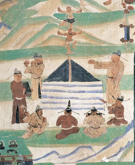 Frescos illustrate ancient workers in Dunhuang