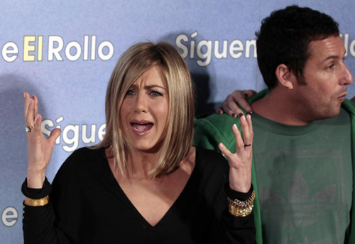Jennifer Aniston promotes movie 'Just Go With It' in Madrid