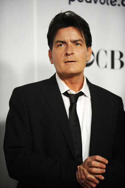 Police search home of Charlie Sheen