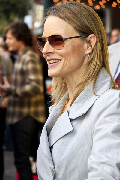 Jodie Foster arrives for the premiere of 'The Beaver' at The Paramount Theater