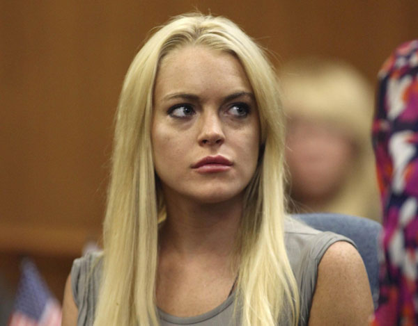Lohan starts house arrest for jewelry theft