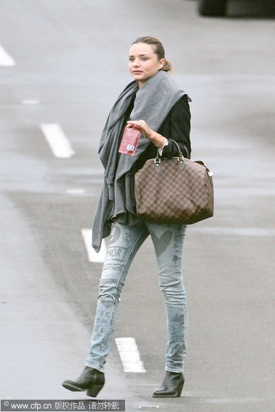 Star tracks in August