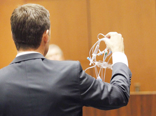 Defense criticizes Jackson crime scene investigation