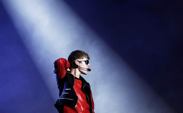 Bieber performs in Sao Paulo