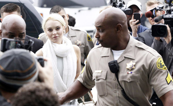 Lindsay Lohan attends hearing in LA