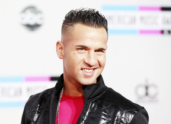 2011 American Music Awards held in Los Angeles