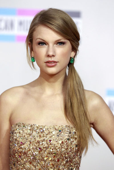 Top earning female artists of 2011