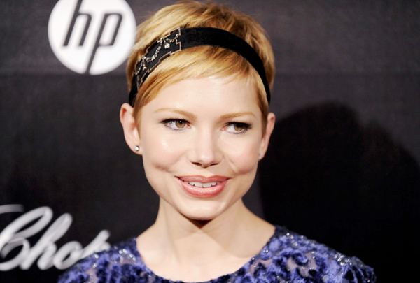 Michelle Williams attends Golden Globe Awards