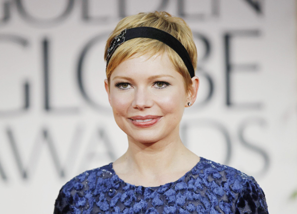 Michelle Williams attends Golden Globe Awards