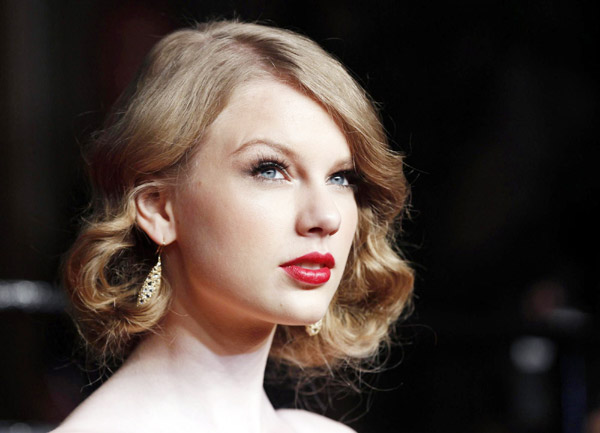 Taylor Swift named money maker of 2011