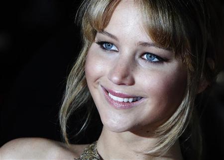 Jennifer Lawrence fires up 'Hunger Games'