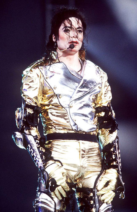 Michael Jackson to front Pepsi campaign