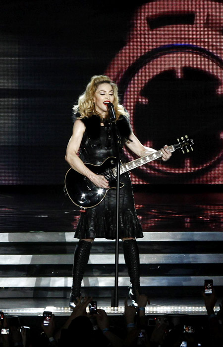 Madonna begins 'MDNA' world tour