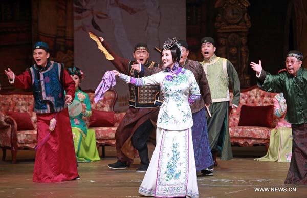 Chinese actress Liu Xiaoqing performs in drama 'Fenghua Juedai'