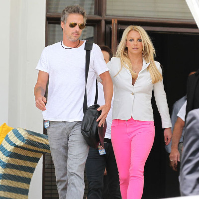 Britney Spears uncertain about wedding