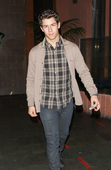 Nick Jonas confirms American Idol talks