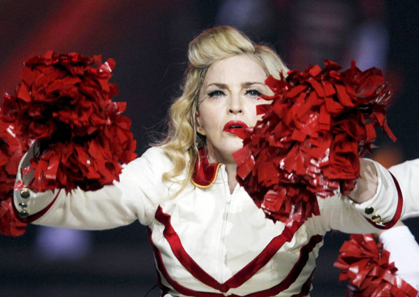 Madonna performs MDNA world tour