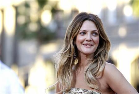Drew Barrymore gives birth to baby girl