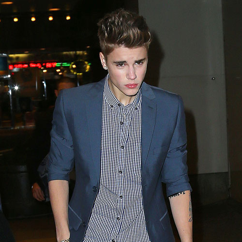 Justin Bieber tempted to date other girls