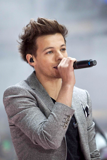 'One Direction' performs on NBC's Today show