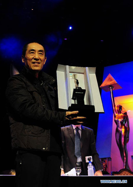 Zhang Yimou receives lifetime achievement award in Cairo