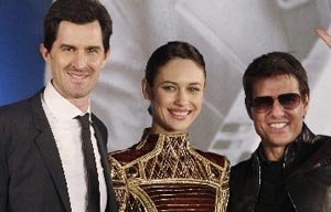 'Oblivion' premieres in Tokyo