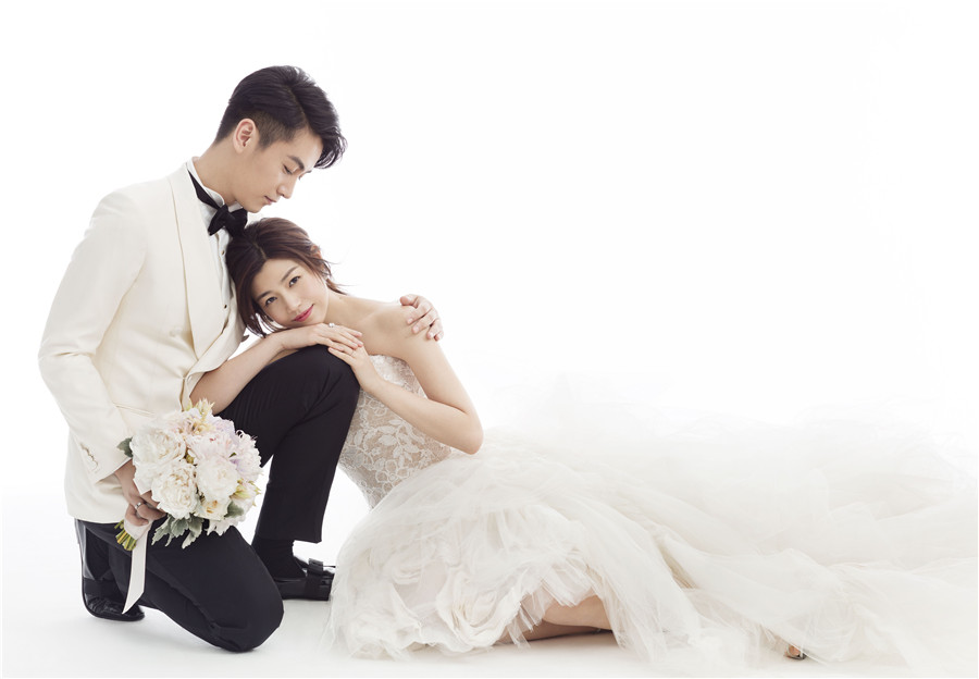 Actress Michelle Chen gets married