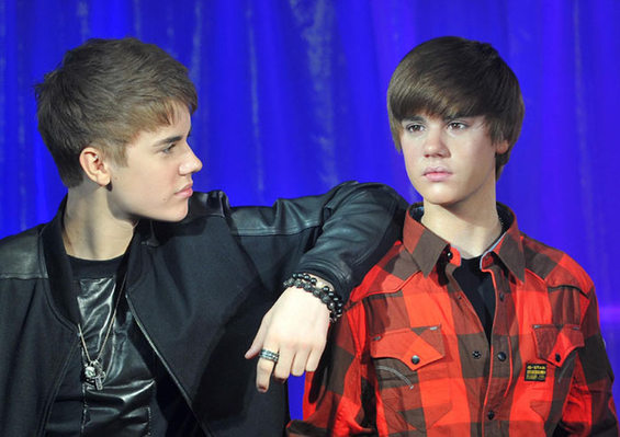 Pop sensation Justin Bieber meets wax double