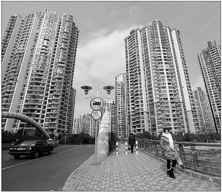 Shanghai sets property tax rates