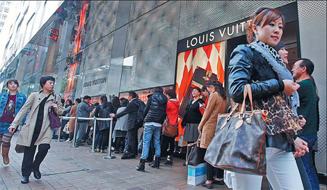 Louis Vuitton Sees Demand in Mainland China Picking up Steam