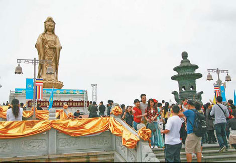 Shrine's IPO plan sparks public outcry