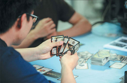 Berkeley's novel approach boosts Chinese card game