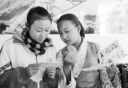 Tibet school finds that pairings remove barriers
