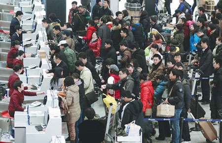 80 million fly through airport